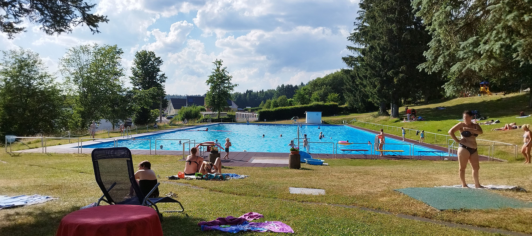 Suhl-Tourismus-Waldbad_Goldlauter_Heidersbach